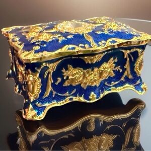 NIB Rococo-Style Sapphire Blue Enamel Gold Relief Detail Trinket/Jewelry Box